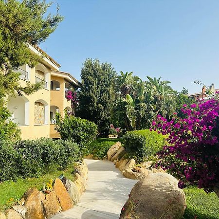 Hotel Raffael Villasimius Esterno foto