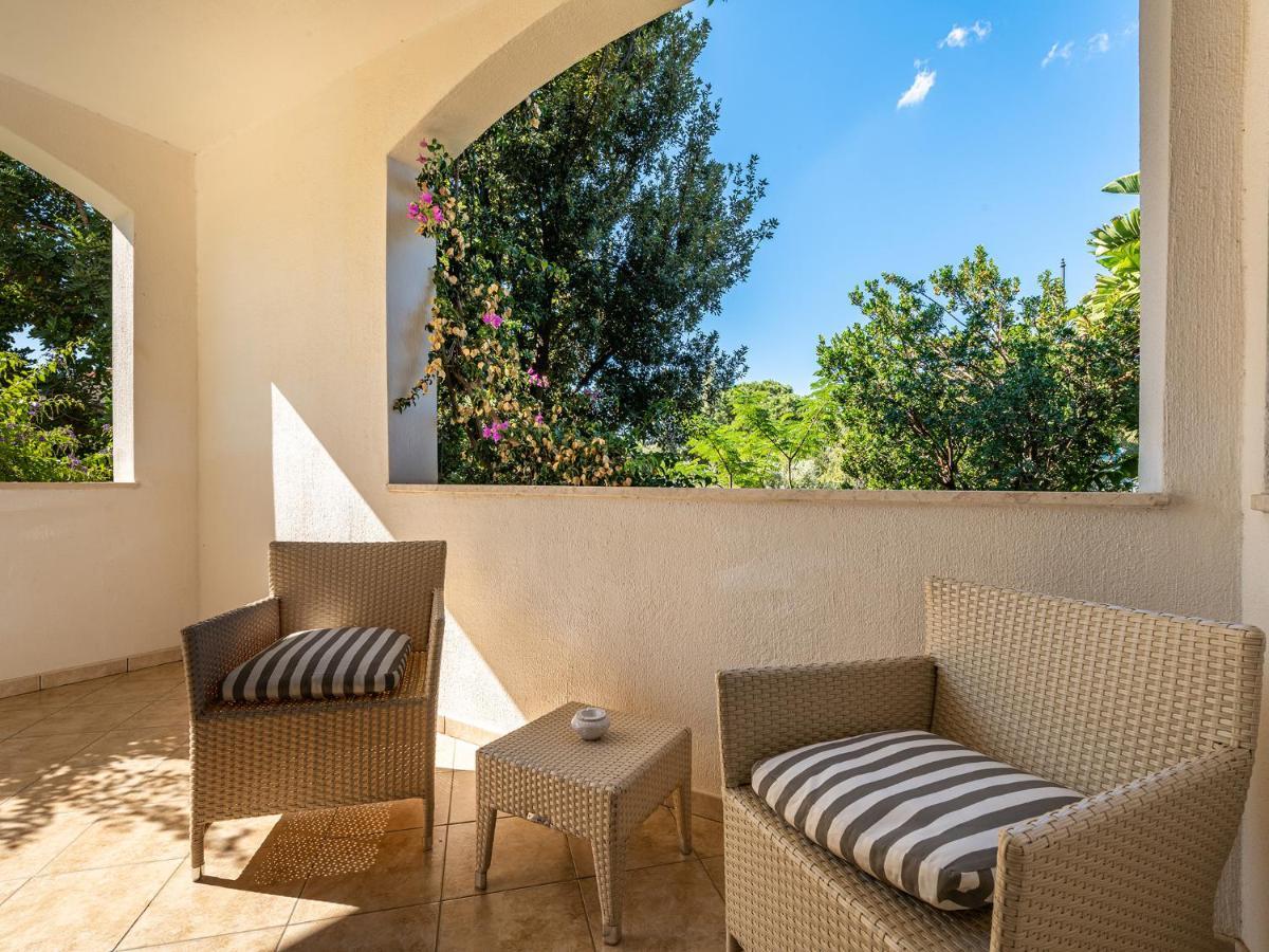 Hotel Raffael Villasimius Esterno foto
