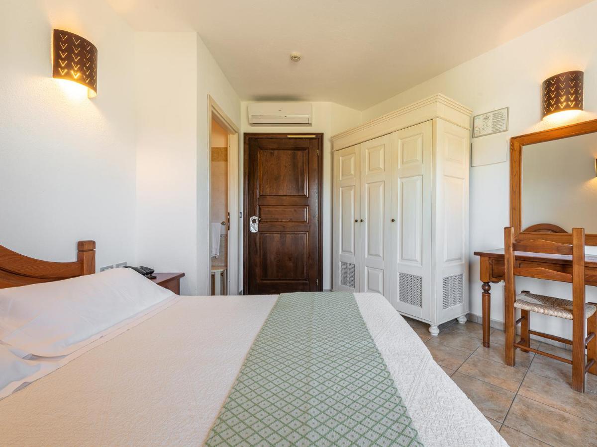 Hotel Raffael Villasimius Esterno foto
