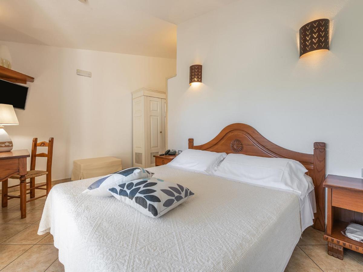 Hotel Raffael Villasimius Esterno foto